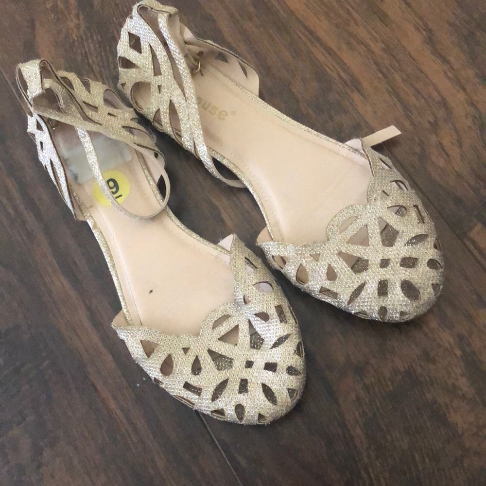 Gold glitter shoes